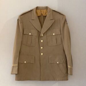 Vintage U.S. 1950s 1960s Army Officer patch dress coat .